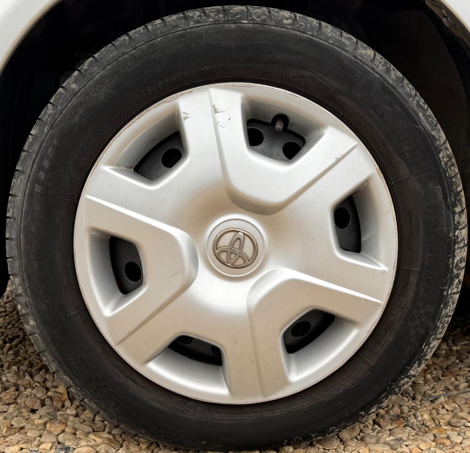 Used Toyota Yaris 2004 for sale - 76239667: Photo 79