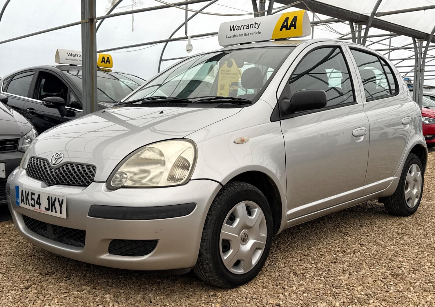 Used Toyota Yaris 2004 for sale - 76239667: Photo 9