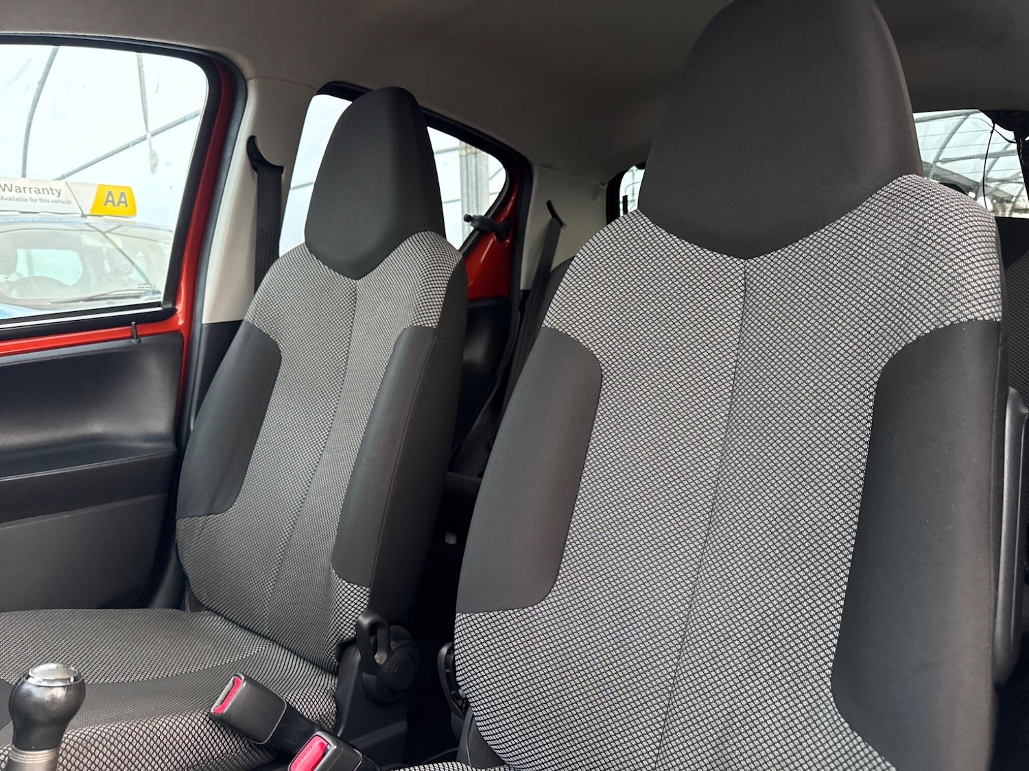 Used Toyota AYGO for sale - 78127983: Photo 28