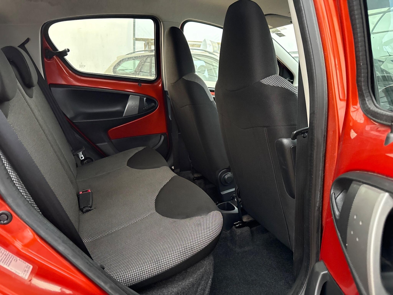 Used Toyota AYGO for sale - 78127983: Photo 48