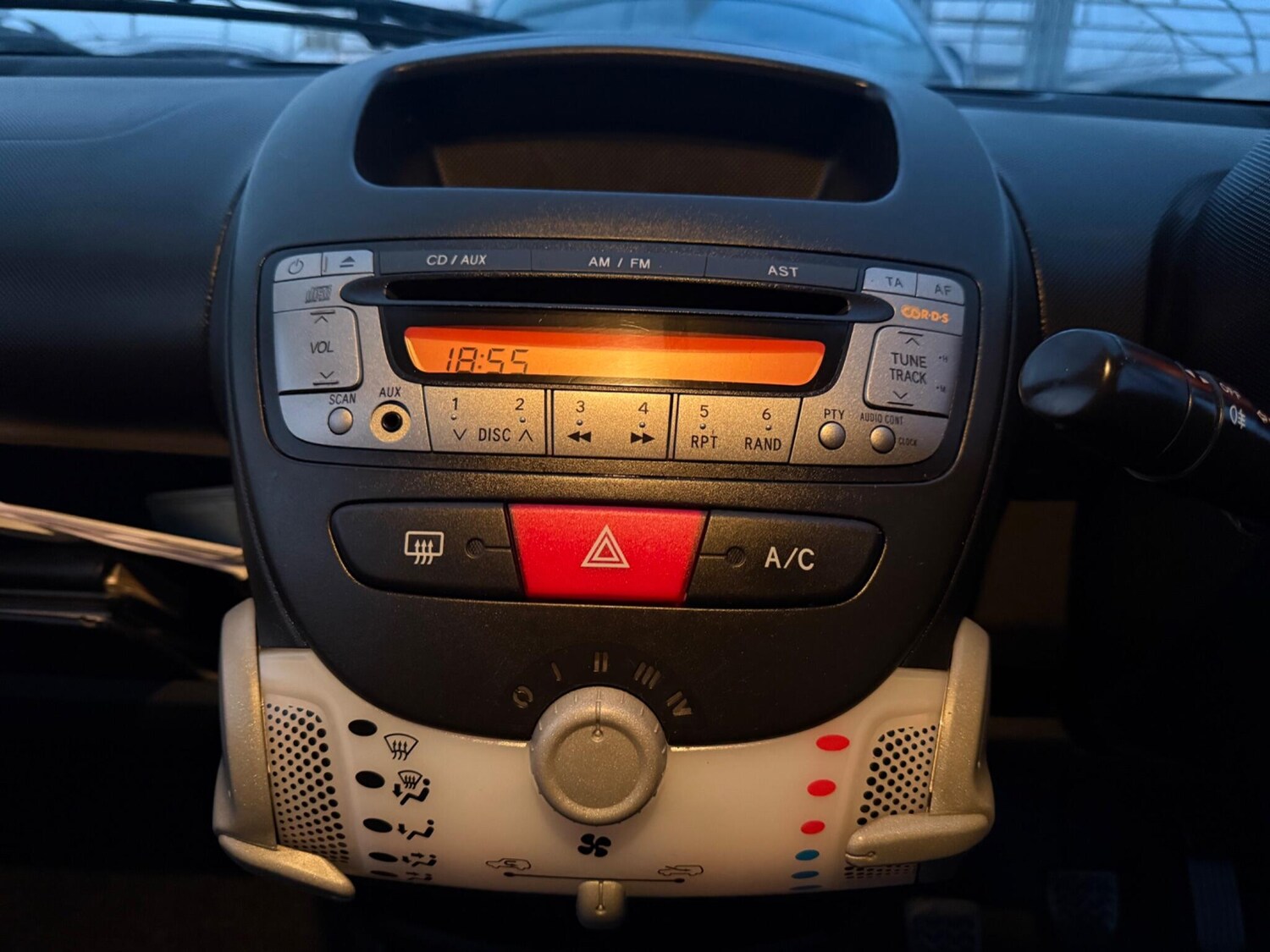 Used Toyota AYGO for sale - 78127983: Photo 65