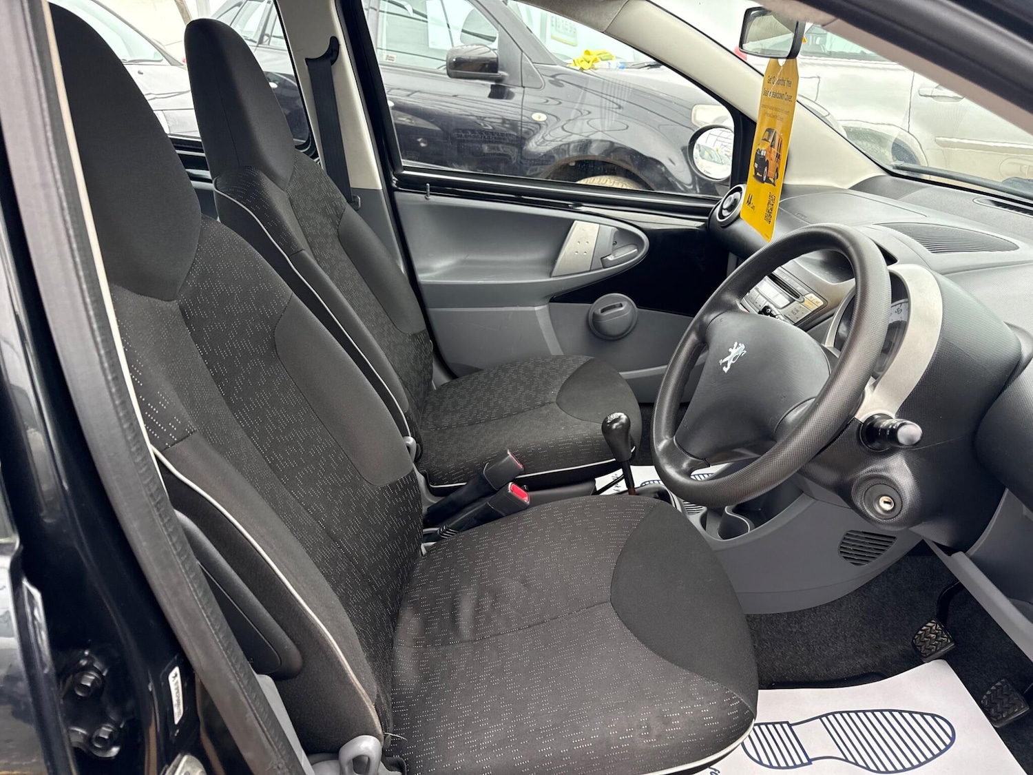 Used Peugeot 107 2011 for sale - 76012348: Photo 13