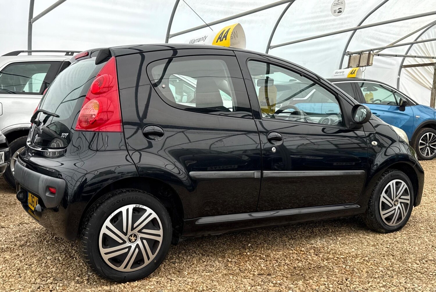 Used Peugeot 107 2011 for sale - 76012348: Photo 29
