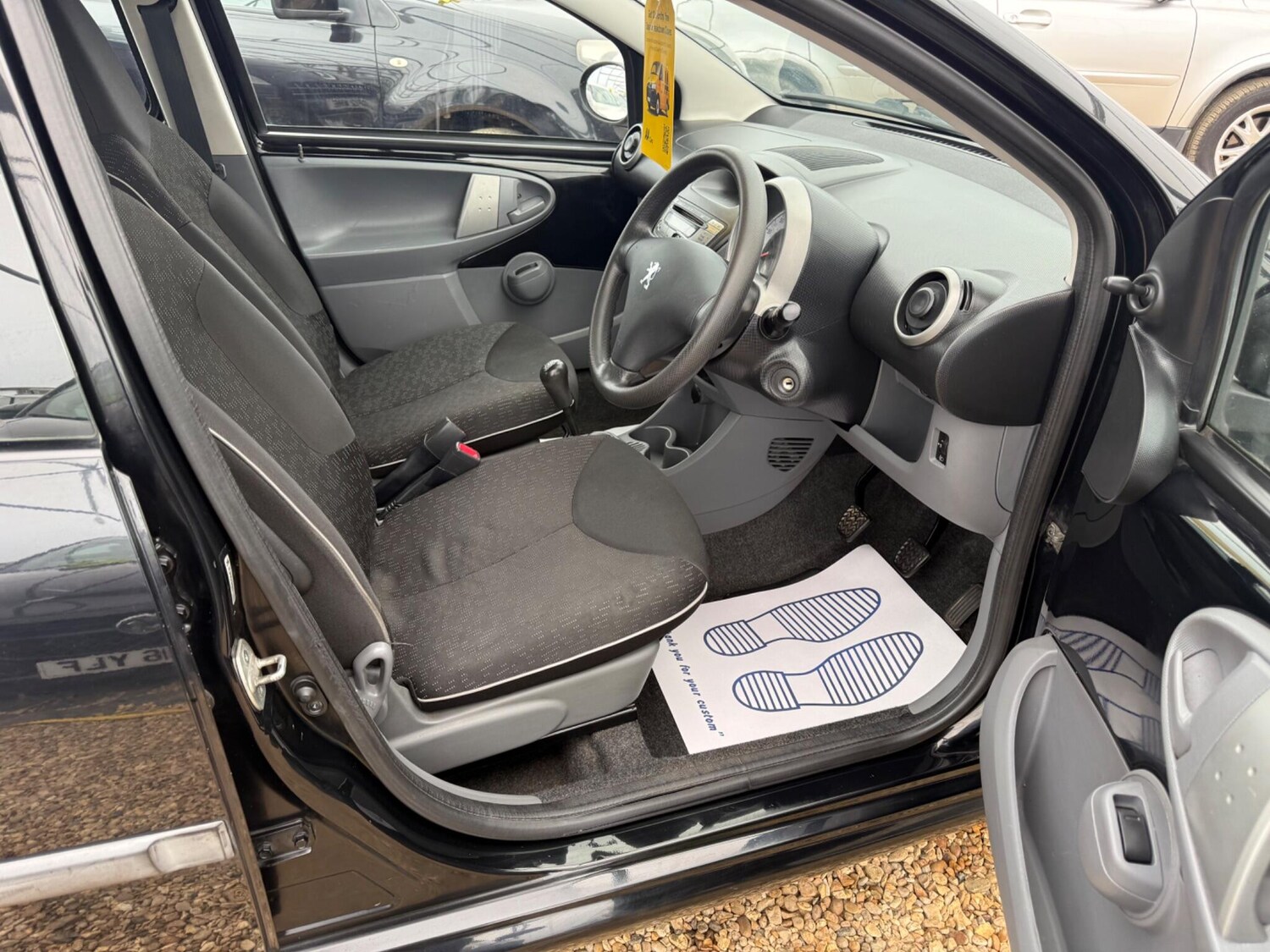 Used Peugeot 107 2011 for sale - 76012348: Photo 41