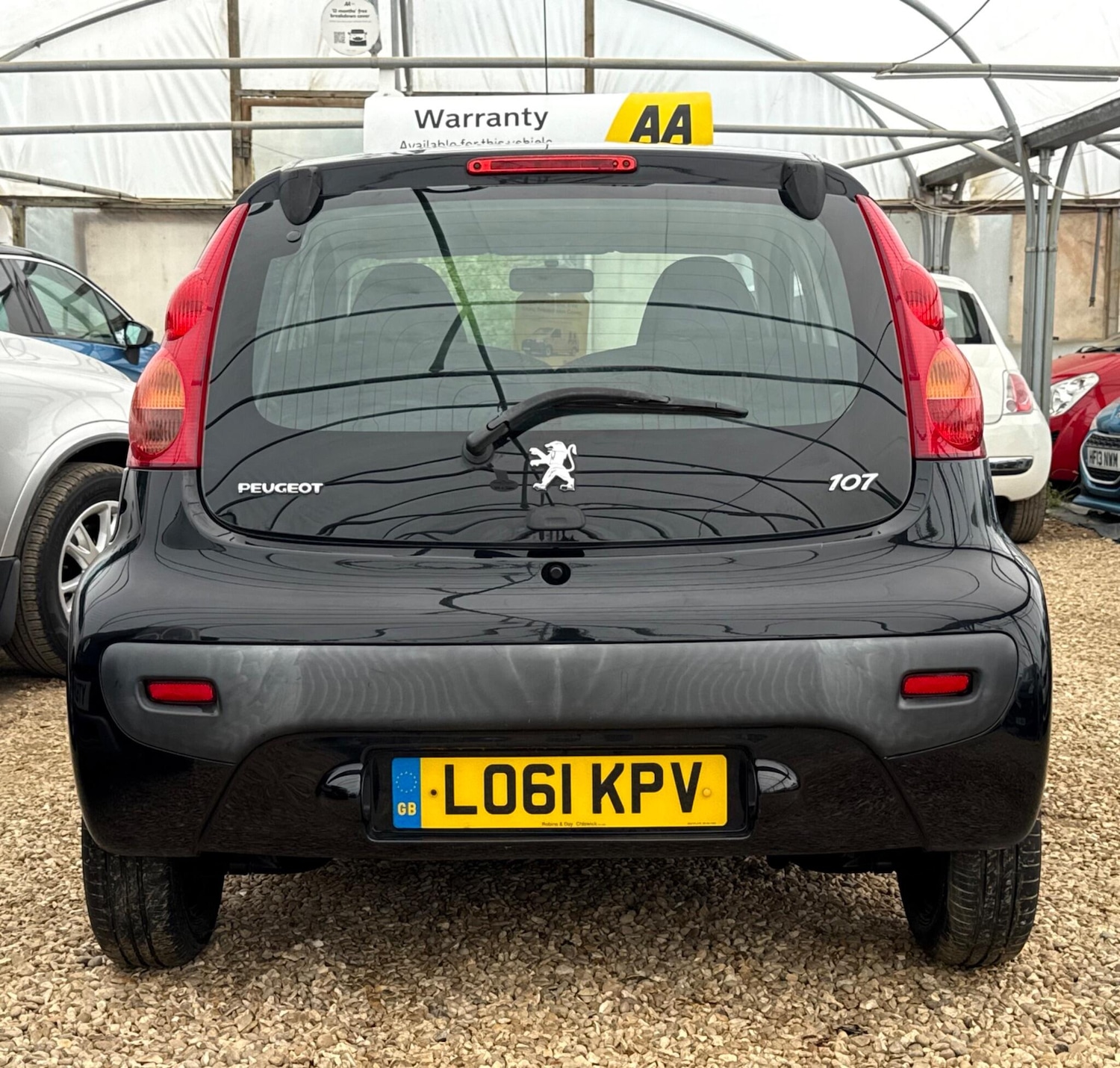 Used Peugeot 107 2011 for sale - 76012348: Photo 6