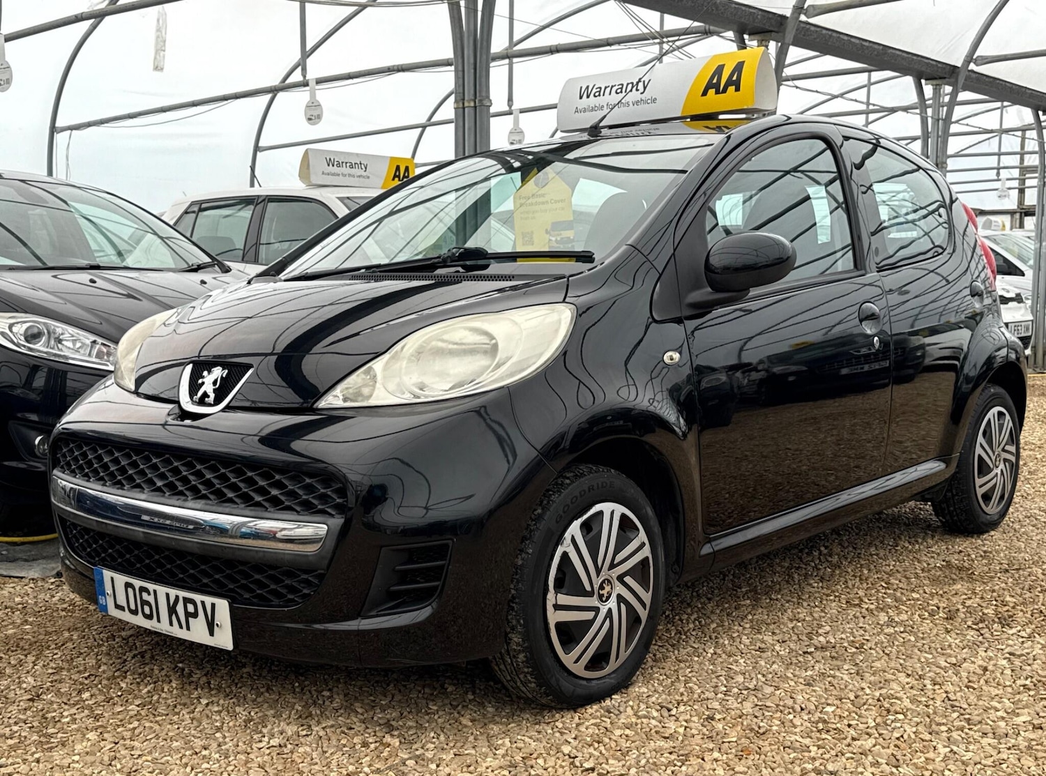 Used Peugeot 107 2011 for sale - 76012348: Photo 9