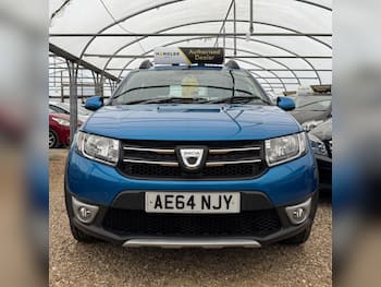 Used Dacia Sandero Stepway 2014 for sale - 79780344: Photo