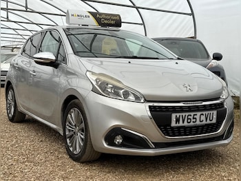 Used Peugeot 208 2015 for sale - 79553897: Photo