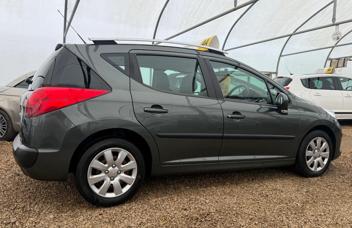 Used Peugeot 207 2009 for sale - 77315109: Photo 10