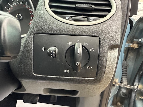 Used Ford Focus 2008 for sale - 76138076: Photo 66