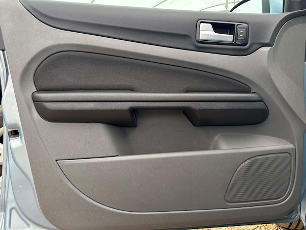 Used Ford Focus 2008 for sale - 76138076: Photo 70