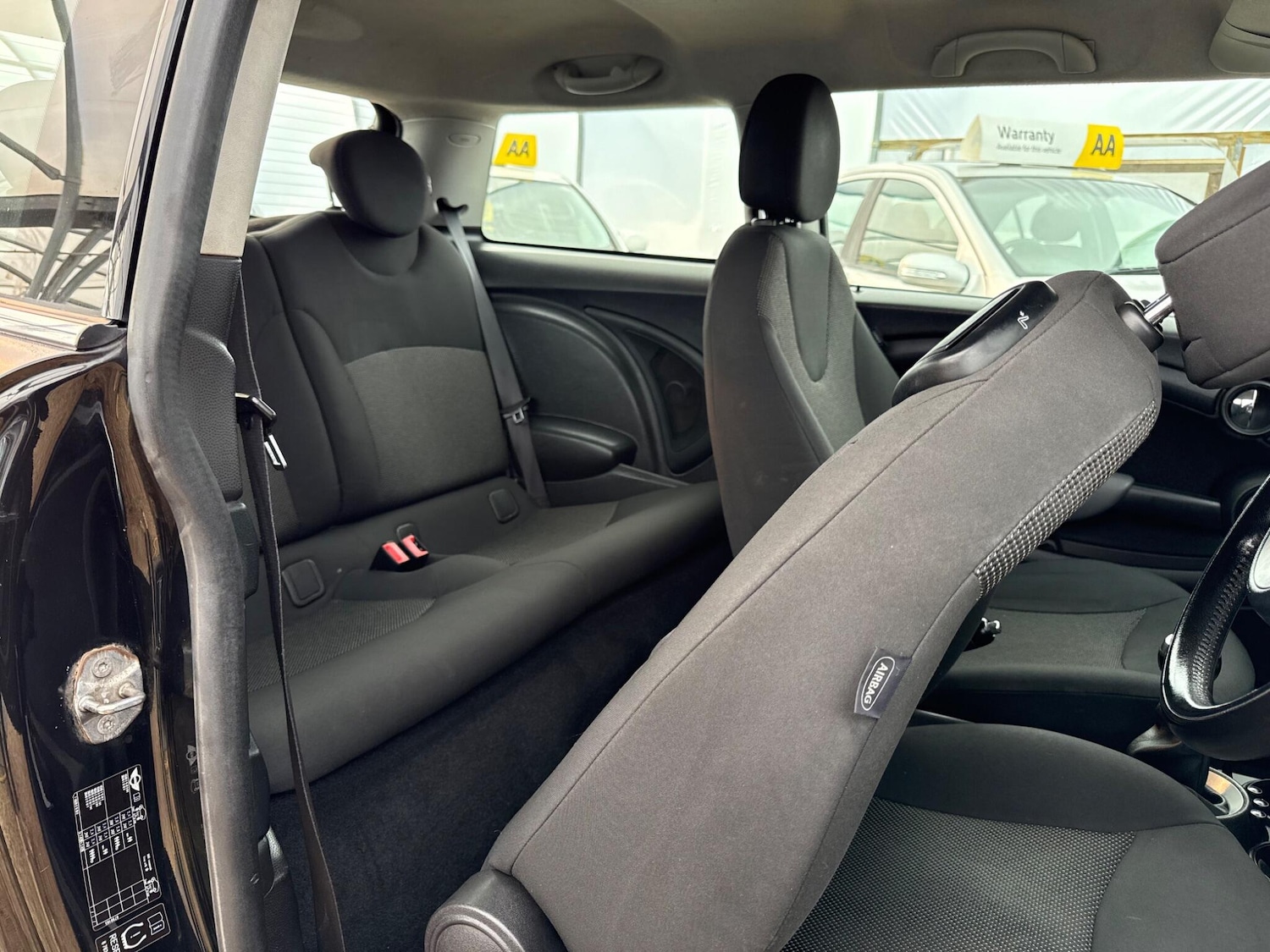 Used MINI Hatch 2010 for sale - 76122540: Photo 19