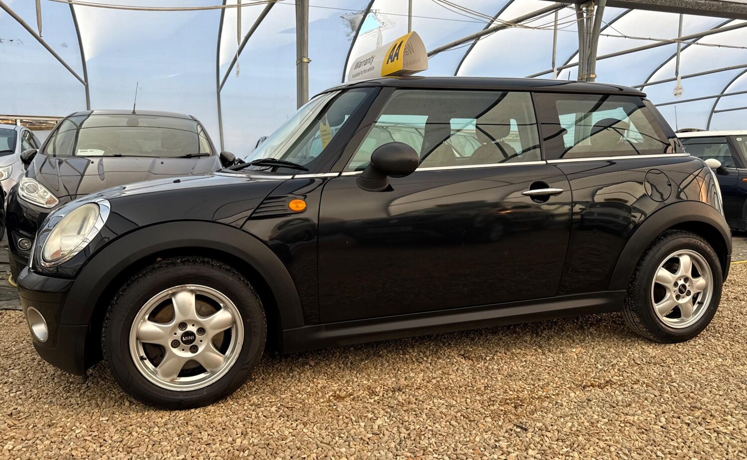 Used MINI Hatch 2010 for sale - 76122540: Photo 40