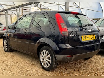 Used Ford Fiesta 2004 for sale - 78157163: Photo