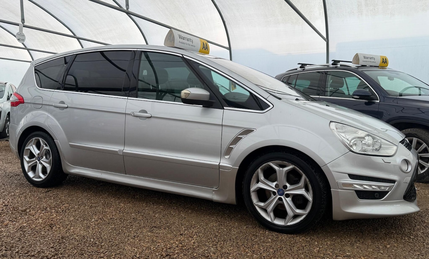 Used Ford S-Max 2011 for sale - 77439669: Photo 33