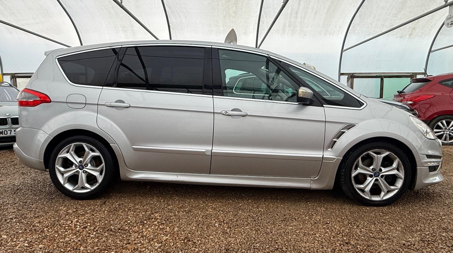 Used Ford S-Max 2011 for sale - 77439669: Photo 5