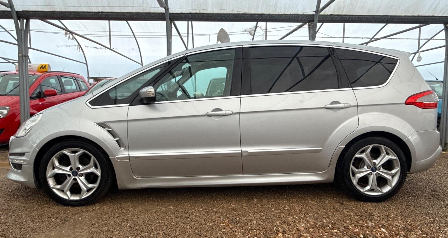 Used Ford S-Max 2011 for sale - 77439669: Photo 7