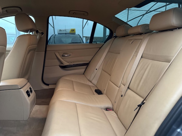 Used BMW 3 Series 2011 for sale - 76306965: Photo 21
