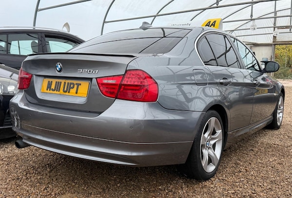 Used BMW 3 Series 2011 for sale - 76306965: Photo 36