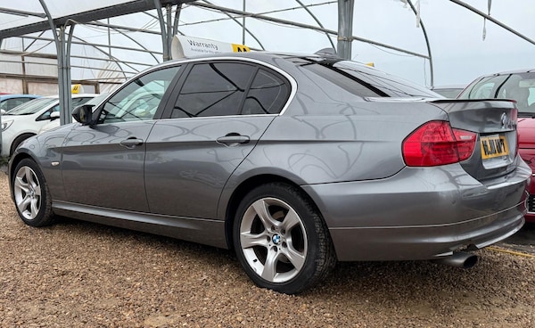 Used BMW 3 Series 2011 for sale - 76306965: Photo 39