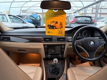 Used BMW 3 Series 2011 for sale - 76306965: Photo