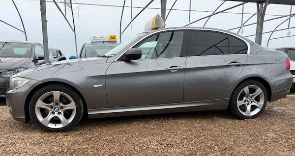 Used BMW 3 Series 2011 for sale - 76306965: Photo 42
