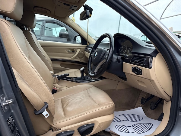 Used BMW 3 Series 2011 for sale - 76306965: Photo 48