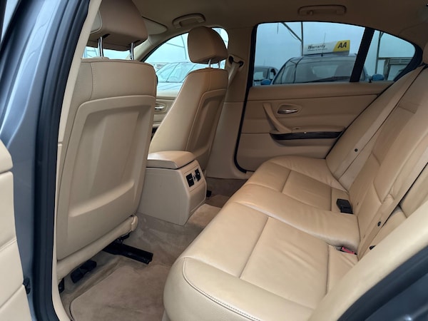 Used BMW 3 Series 2011 for sale - 76306965: Photo 59