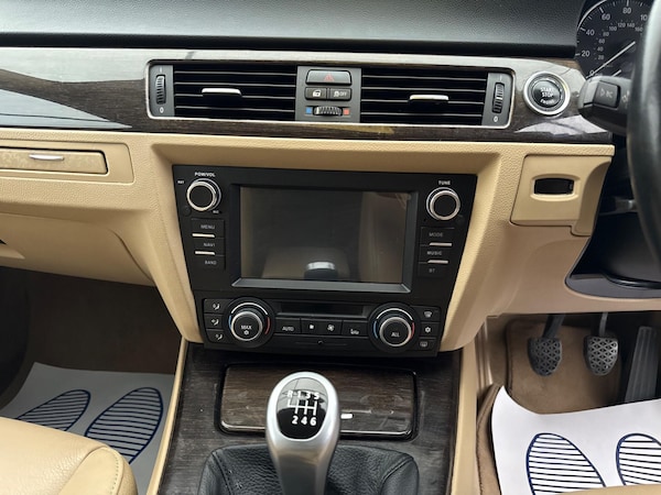 Used BMW 3 Series 2011 for sale - 76306965: Photo 68
