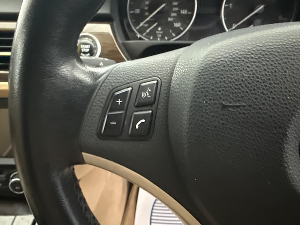 Used BMW 3 Series 2011 for sale - 76306965: Photo 69