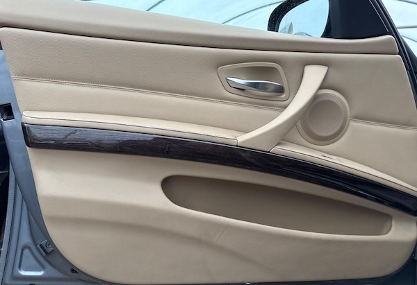 Used BMW 3 Series 2011 for sale - 76306965: Photo 76