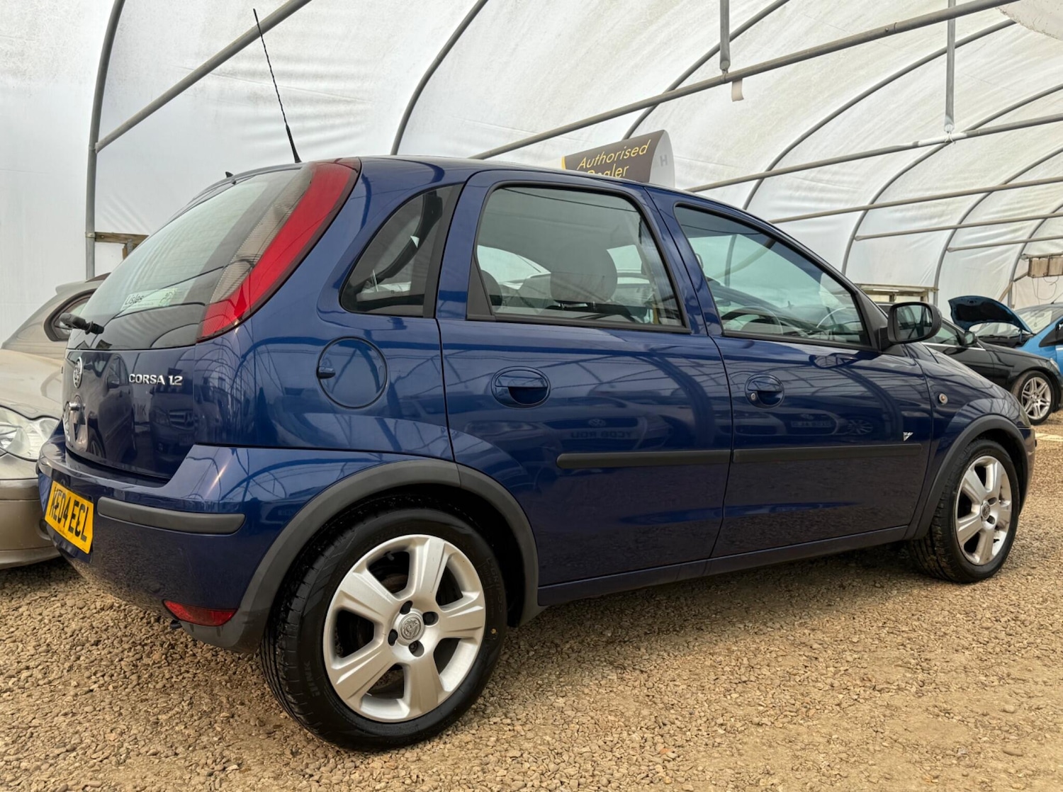 Used Vauxhall Corsa 2004 for sale - 78141513: Photo 10