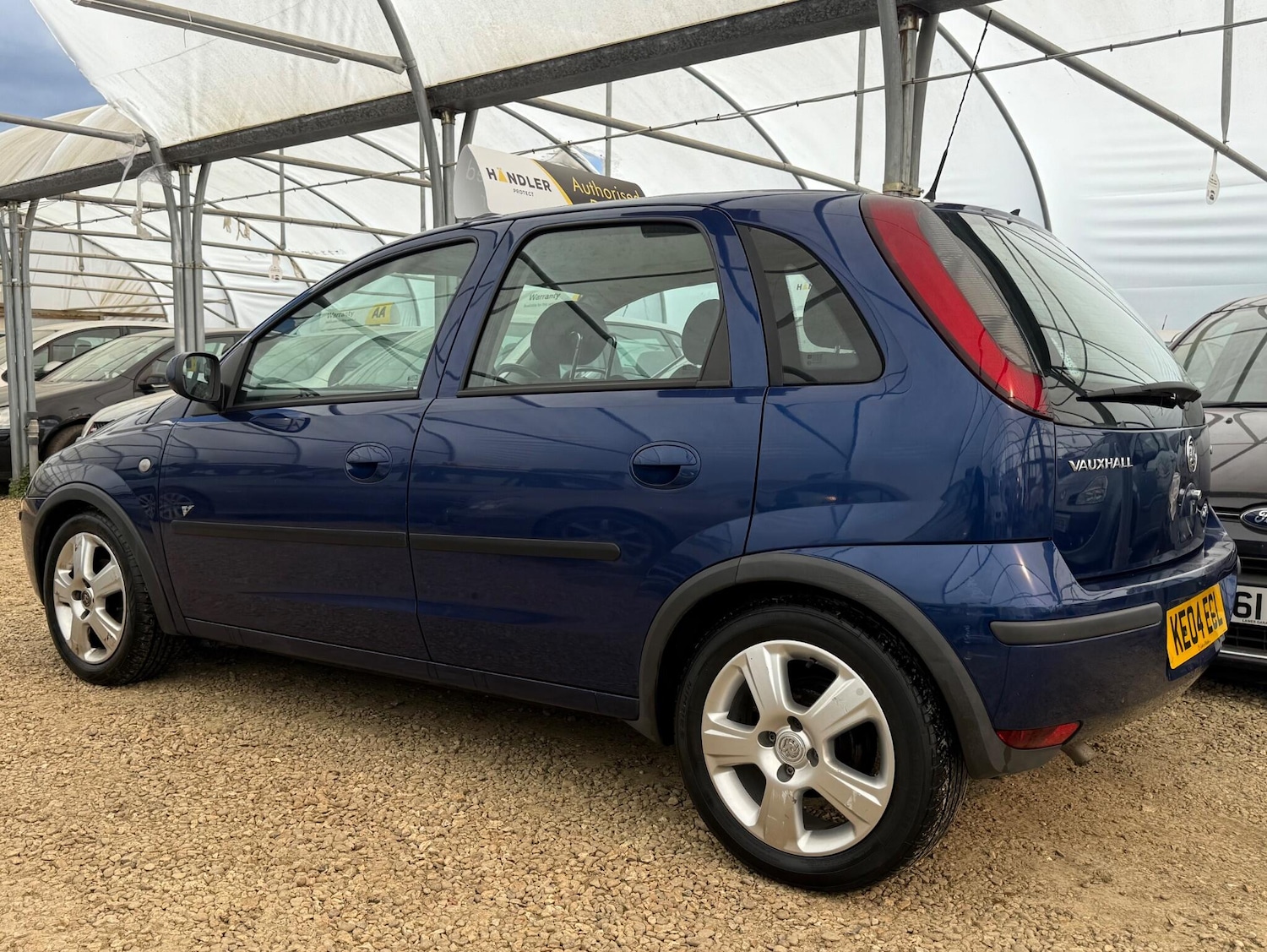 Used Vauxhall Corsa 2004 for sale - 78141513: Photo 11