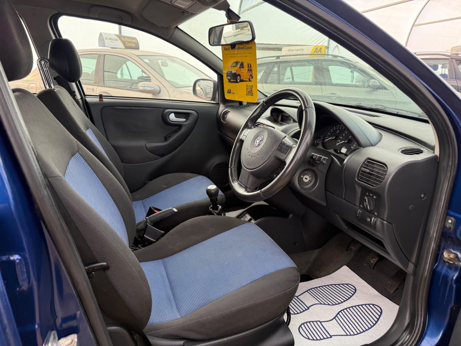 Used Vauxhall Corsa 2004 for sale - 78141513: Photo 14