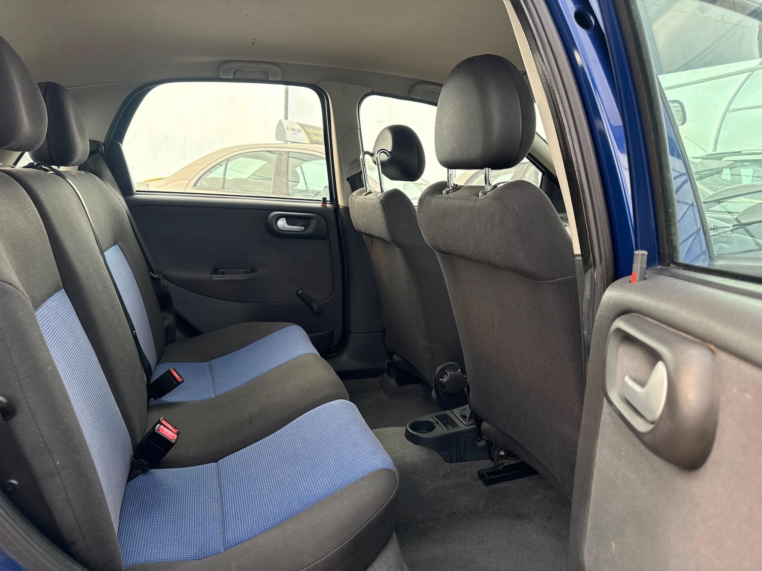 Used Vauxhall Corsa 2004 for sale - 78141513: Photo 20