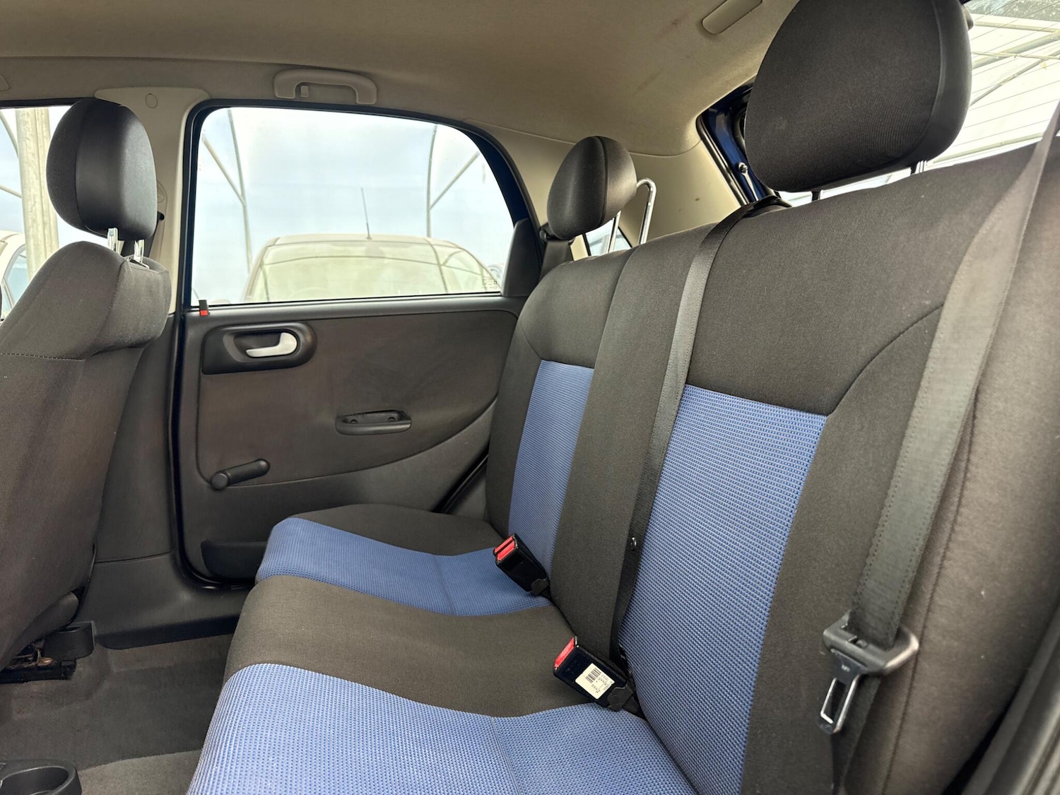 Used Vauxhall Corsa 2004 for sale - 78141513: Photo 25