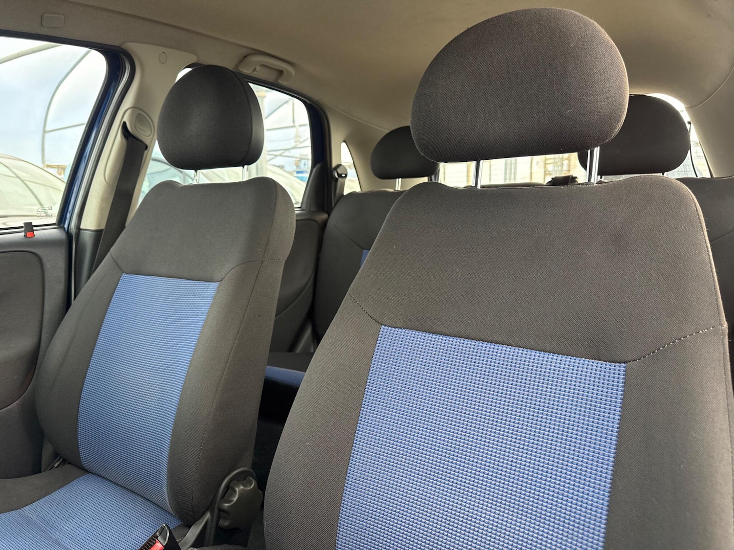 Used Vauxhall Corsa 2004 for sale - 78141513: Photo 28