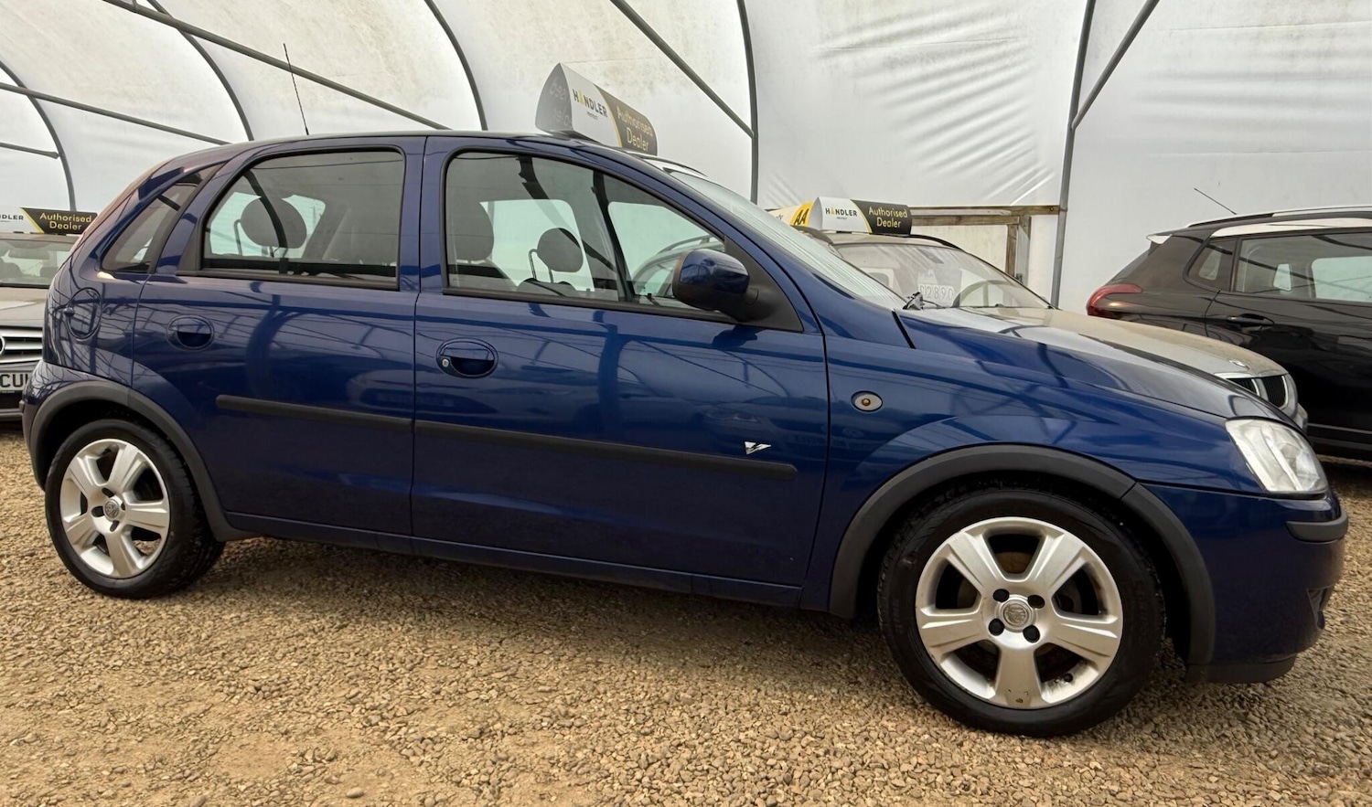 Used Vauxhall Corsa 2004 for sale - 78141513: Photo 34