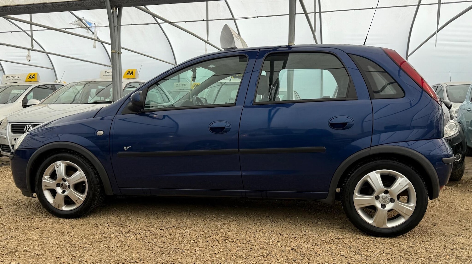 Used Vauxhall Corsa 2004 for sale - 78141513: Photo 38