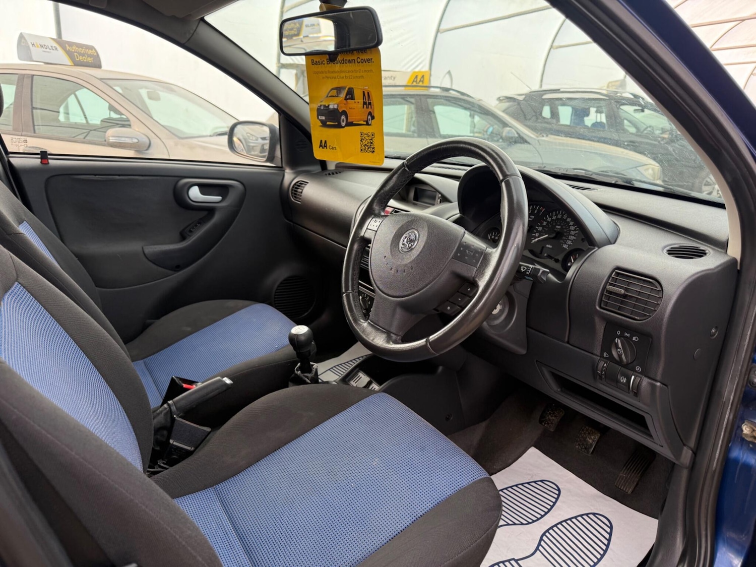 Used Vauxhall Corsa 2004 for sale - 78141513: Photo 42