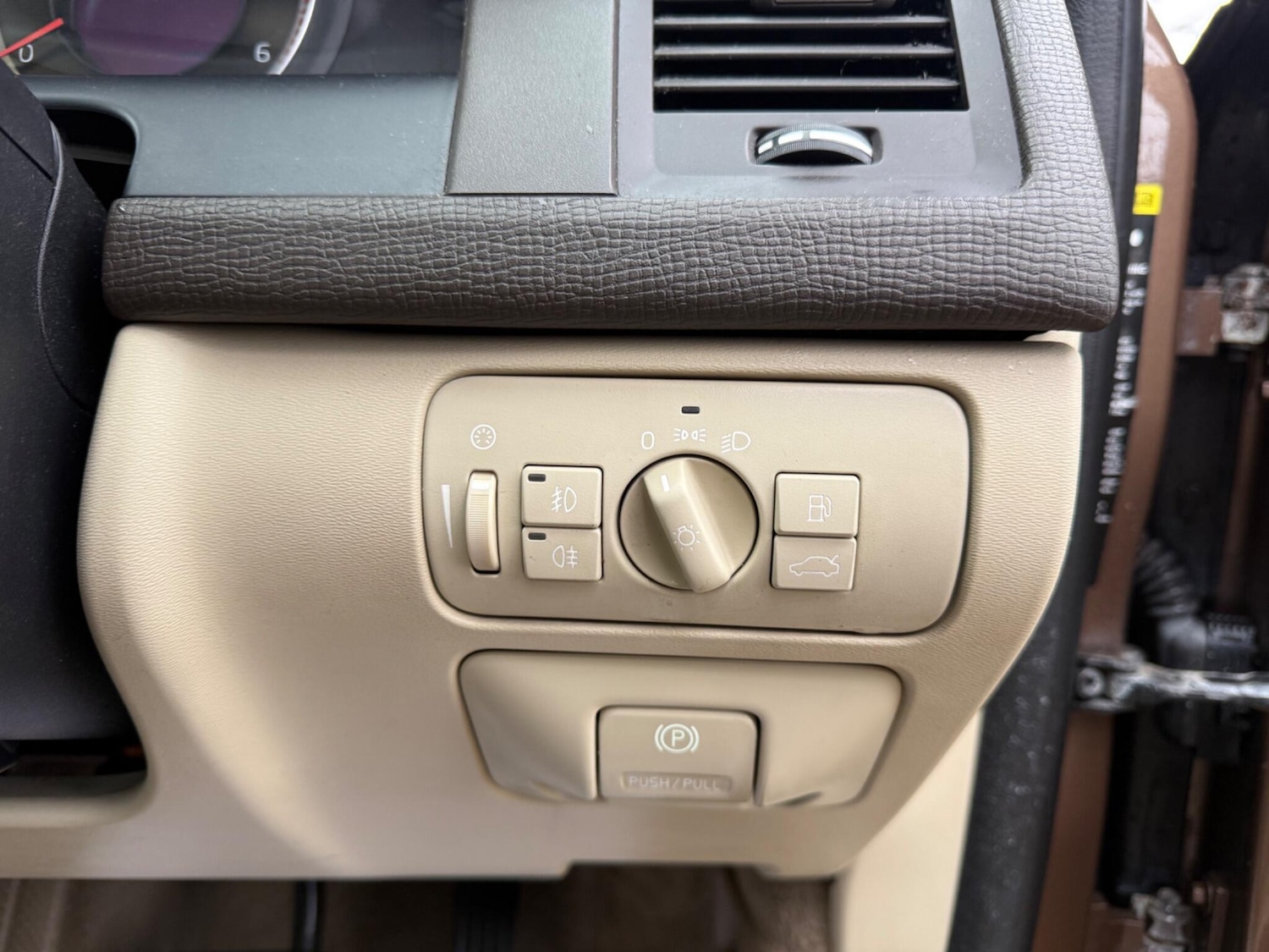 Used Volvo XC60 2008 for sale - 77377695: Photo 62