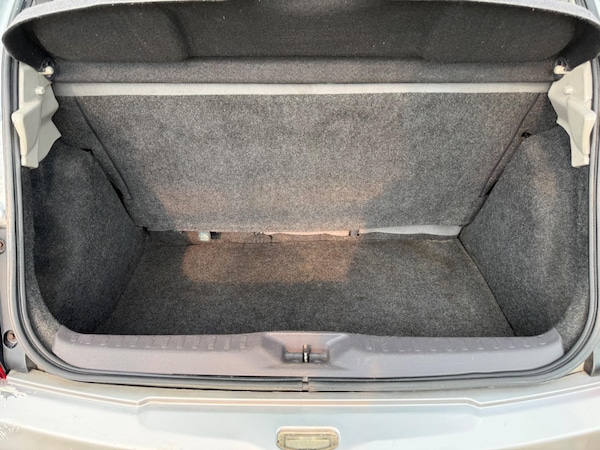 Used Nissan Micra 2003 for sale - 76083900: Photo 15