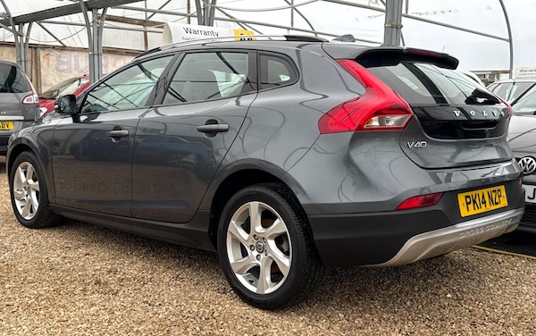 Used Volvo V40 Cross Country 2014 for sale - 76307400: Photo 11