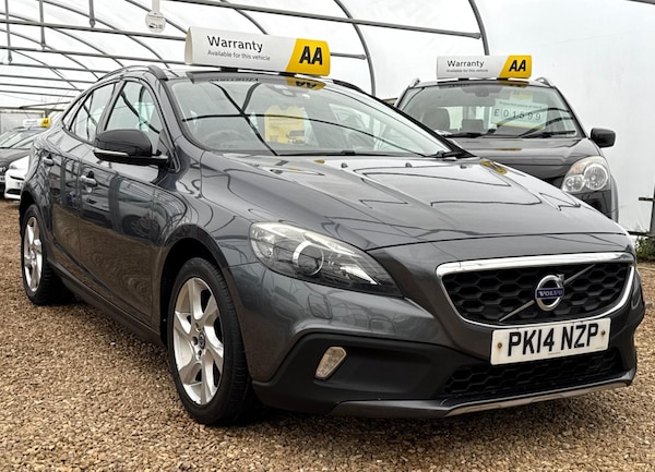 Used Volvo V40 Cross Country 2014 for sale - 76307400: Photo 1