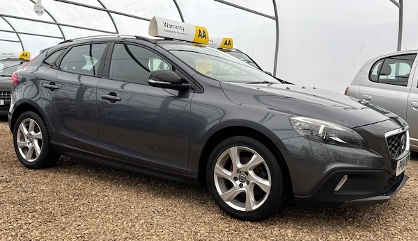Used Volvo V40 Cross Country 2014 for sale - 76307400: Photo 29