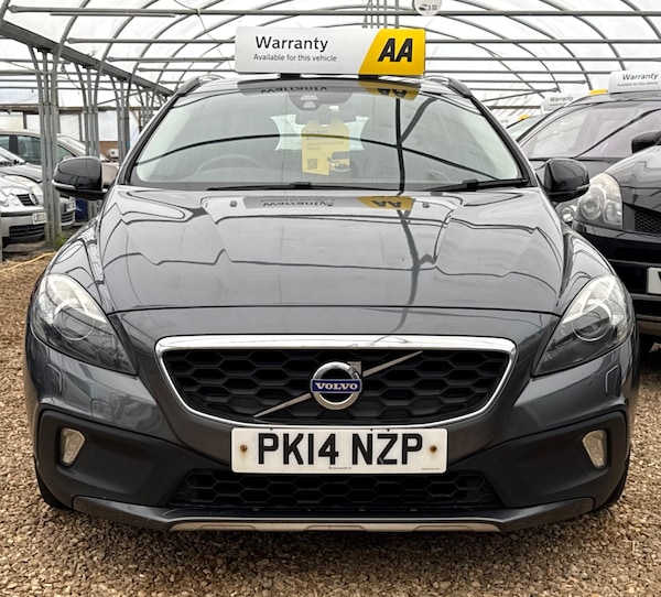 Used Volvo V40 Cross Country 2014 for sale - 76307400: Photo 4