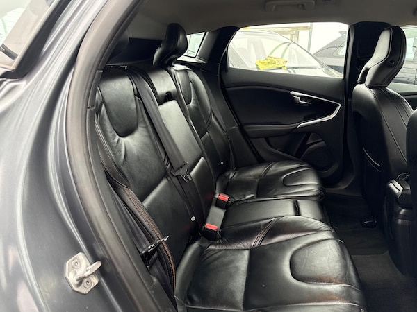 Used Volvo V40 Cross Country 2014 for sale - 76307400: Photo 52