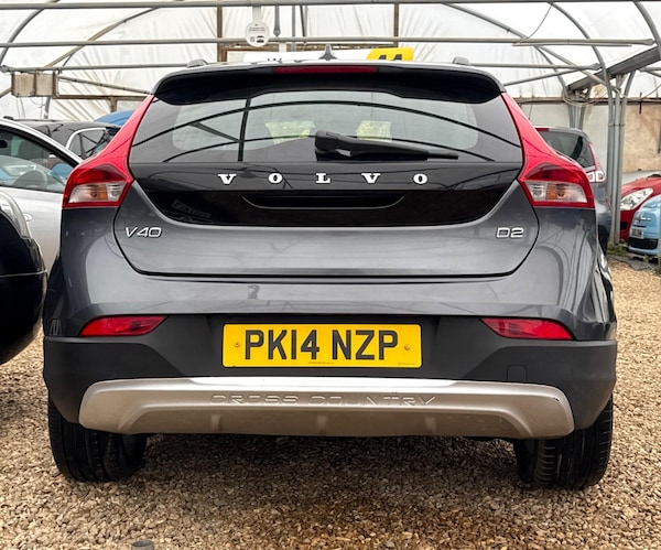 Used Volvo V40 Cross Country 2014 for sale - 76307400: Photo 6