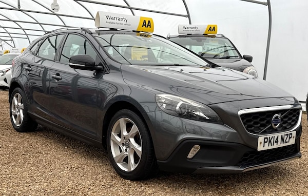 Used Volvo V40 Cross Country 2014 for sale - 76307400: Photo 8