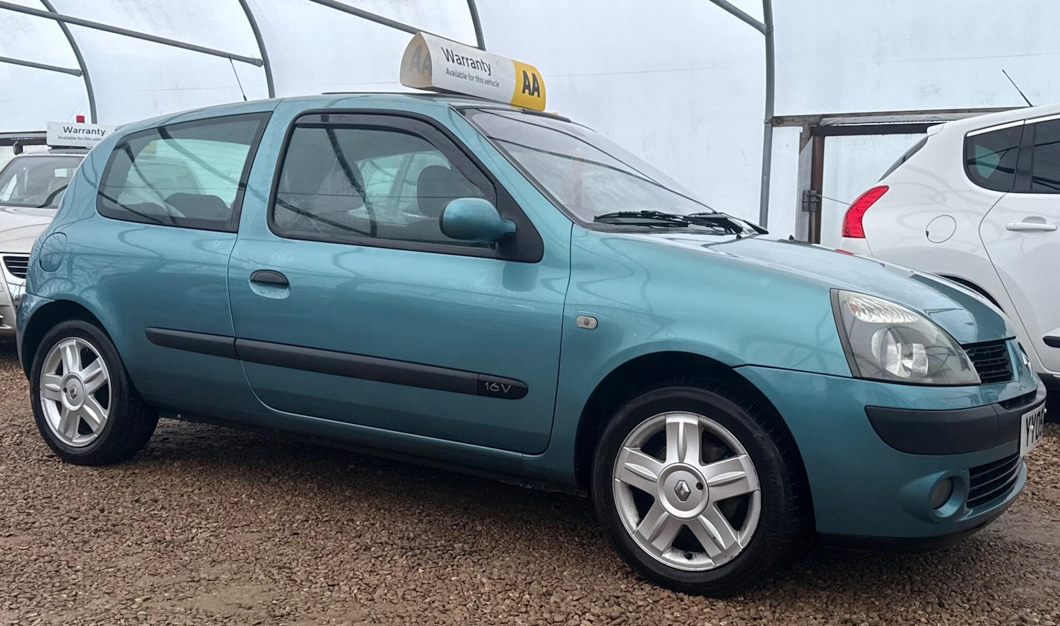 Used Renault Clio 2005 for sale - 77306052: Photo 32